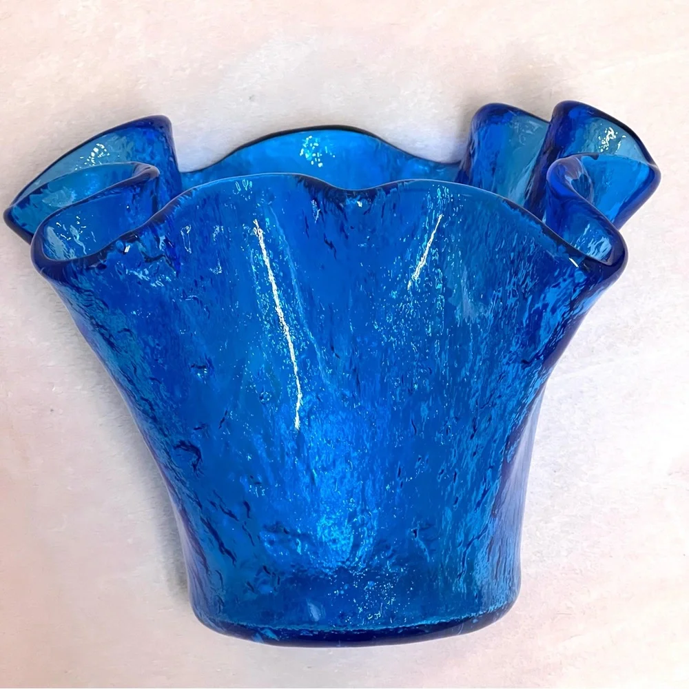 Cobalt Blue Art Glass Handkerchief Handblown Bowl Vase Abstract Fluted Edges 10